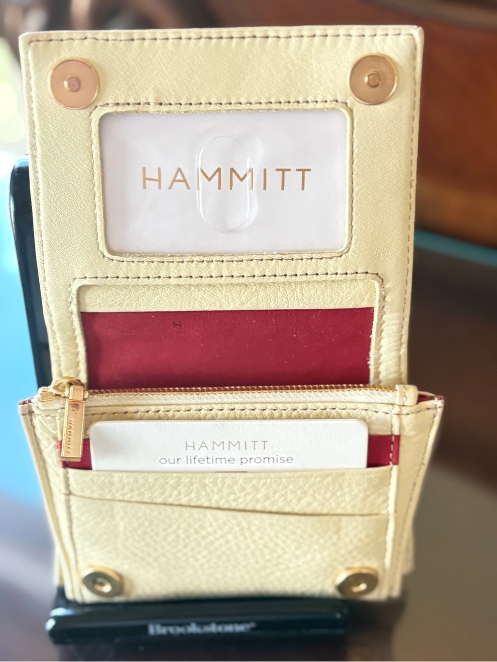 Hammitt | Leather Wallet Dawn Gold Studs - Picture 4 of 7
